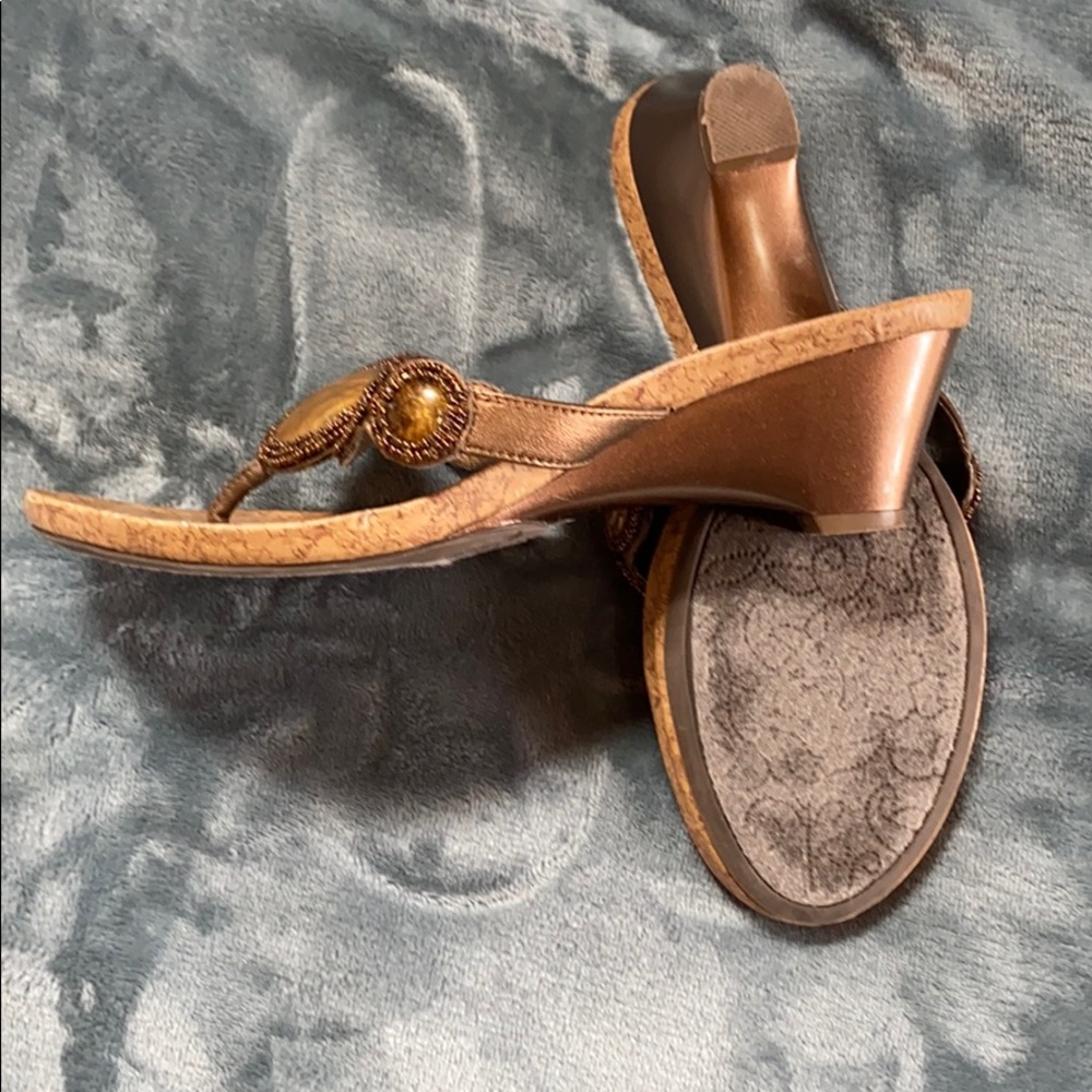 Last chance! Beaded toe throng wedges - Picture 6 of 8